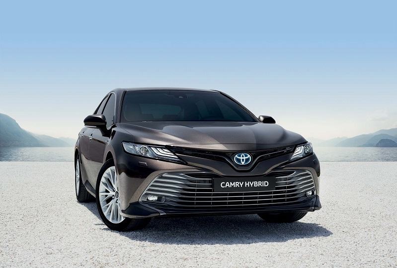 Toyota Camry D Segmenti Lideri 2018, Toyota Camry Tamamen Yenilendi, Toyota Camry Hibrit Ne Zaman, Toyota Hibrit Modelleri 2019, Araba Habercisi Dergisi, Araba Haberleri, Otomobil Haberleri