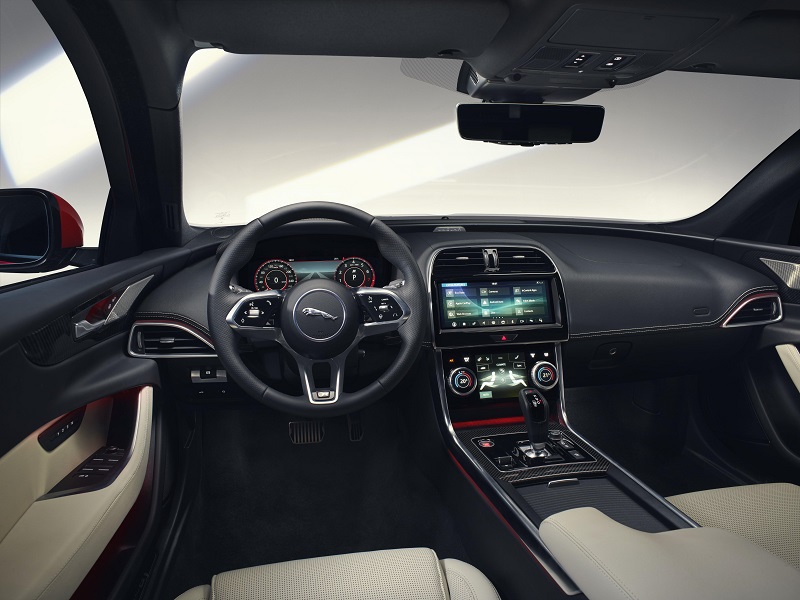 Yeni Jaguar XE Tanıtıldı, Yeni Jaguar XE Yorumları, Jaguar XE Özellikleri, Jaguar Yorumları, Araba Haberleri, Otomobil Haberleri, Araba Yenilikleri
