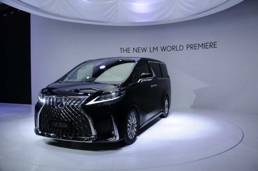 Lexus LM 350 Tanıtıldı