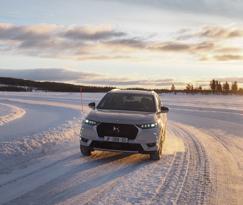 DS7 Crossback ETense Tüketim