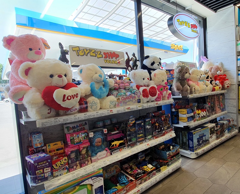 OPET Toyzz Shop Oyuncakları