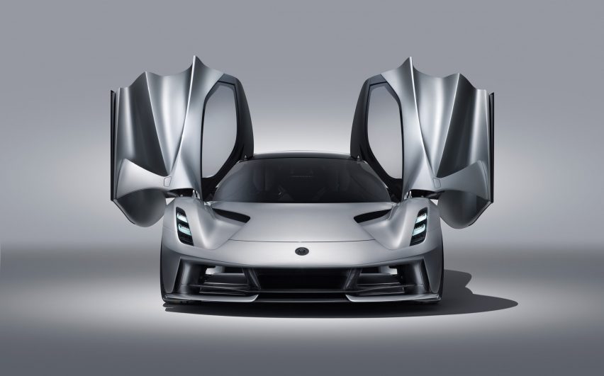 2020 Lotus Evija Yorumları Neler