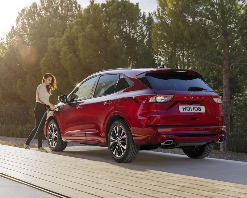 2020 Ford Kuga Hibrit Özellikleri