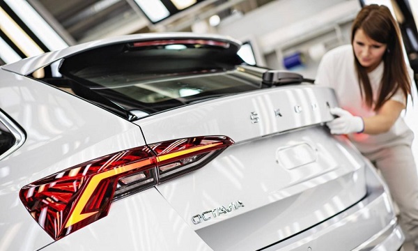 2020 Skoda Octavia Üretimi Başladı.