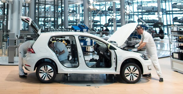 Volkswagen Almanya Fabrikaları Kapatıldı.