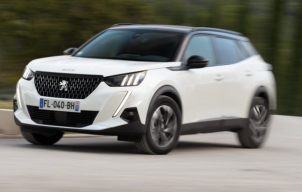 Peugeot 2008 fiyat listesi Eylül.