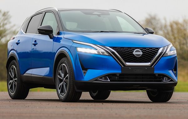 Yeni Nissan Qashqai makyajlandı.