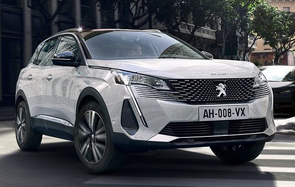 2022 Peugeot 3008 fiyatları Ekim.