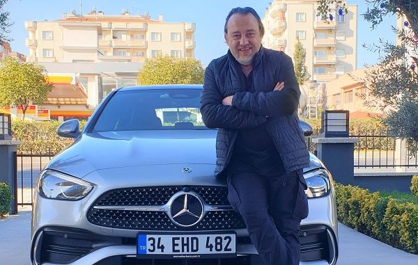 araba fiyatları düşecek mi 2022